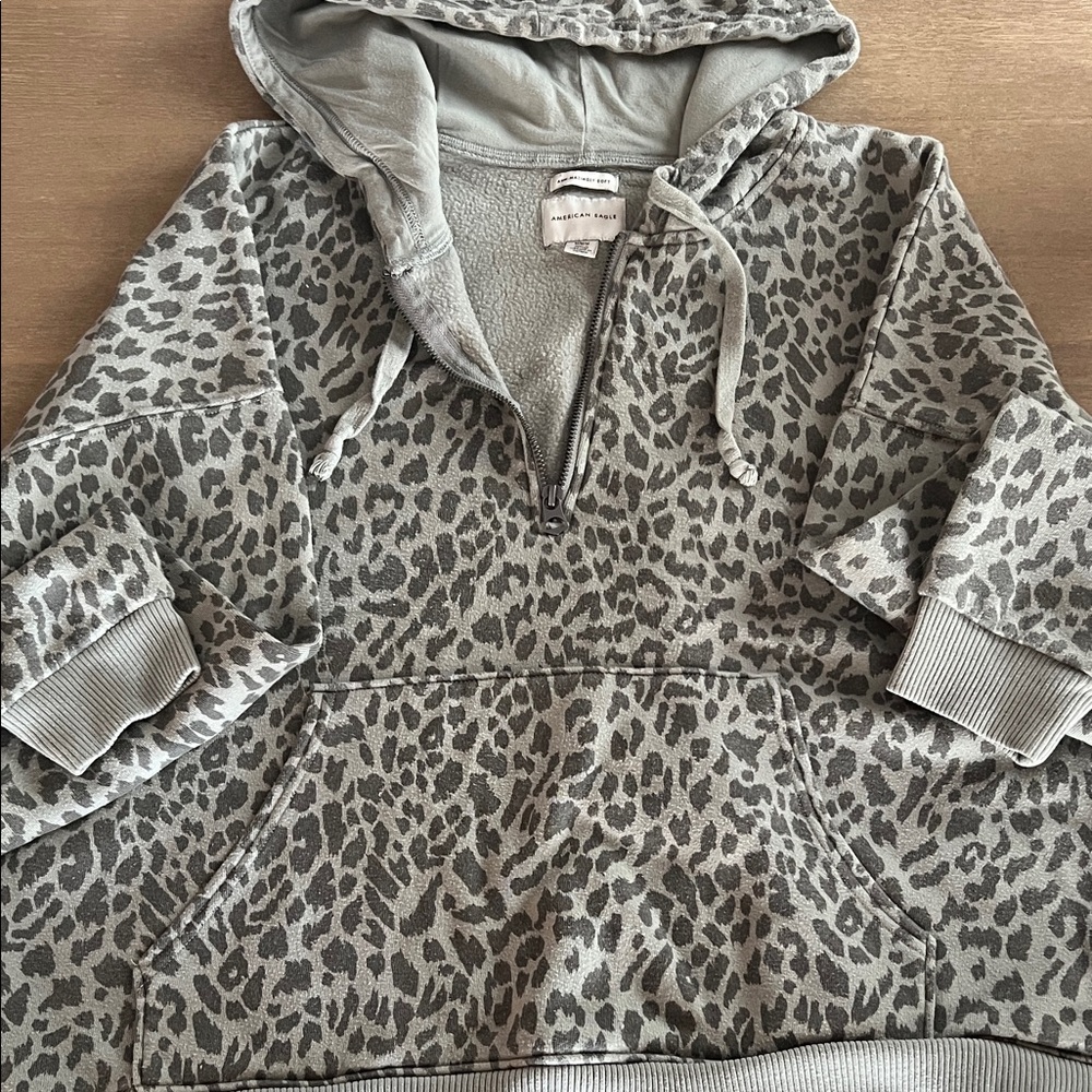 American Eagle Outfitters Gray Leopard Kids Hoodie
